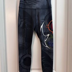 NoMiNoU Art Print, High Rise leggings,  Size Small, Made in Canada